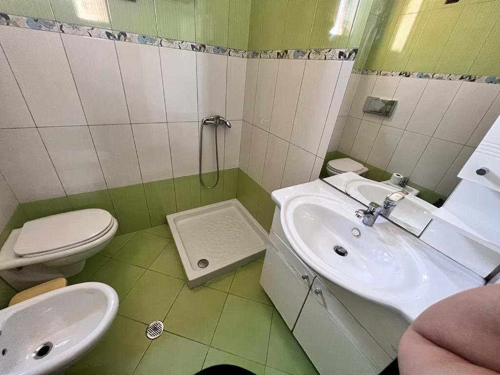 Вилла Roel House Саранда Экстерьер фото